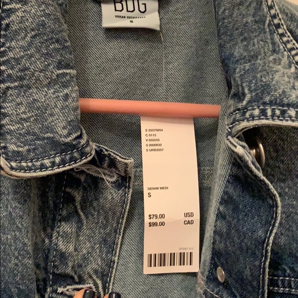 Blue Cropped Denim Jacket - Urban Outfitters - Picture 3 of 4